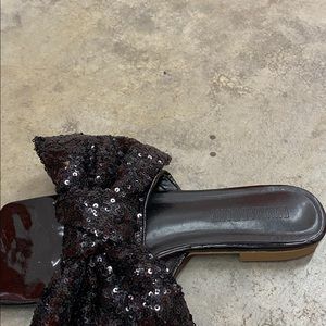 Flat Black Slides With A Sequins Black Bow